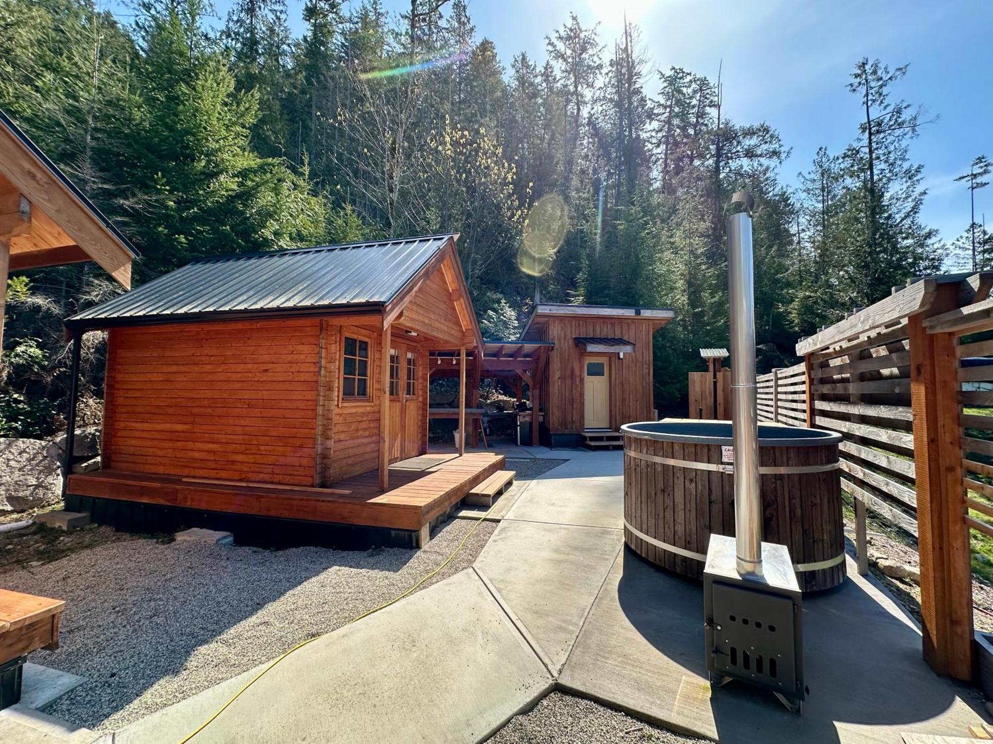 Garden Bay Hideaway - Glamping & Rv 호텔 외부 사진